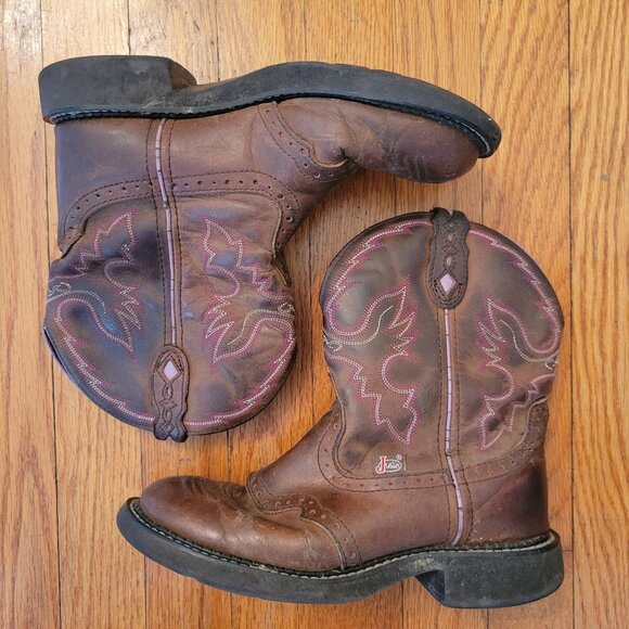 Justin Western Boots 7.5B Leather Brown Pink Stitching GYPSY Western Cowboy - Picture 2 of 9